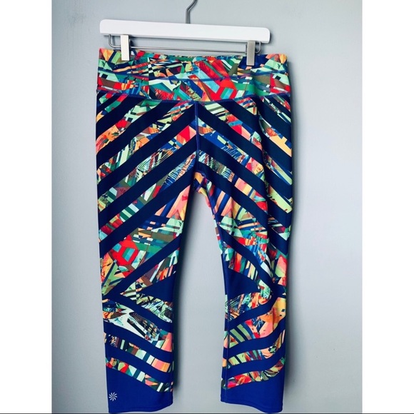 ATHLETA Blue Orange Sonar Kaleidoscope Colorful Chevron Cropped Leggings Sz L - Picture 2 of 11